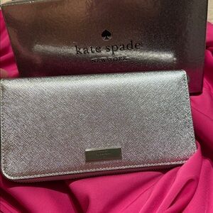 Kate Spade Silver Wallet New